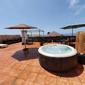 https://rico-apartaments-ricosol.1costadelsol.com